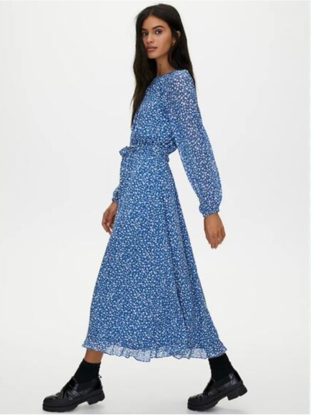 Aritzia Little Moon Verbana Dress